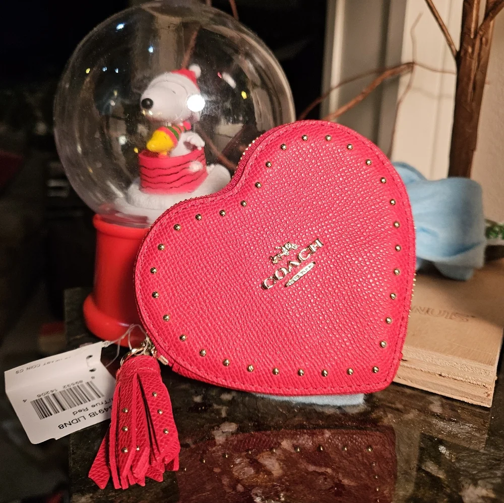 Coach Edge Studded Heart Coin Case Zip Close Crossgrain Leather Red Goldtone NWT - Picture 14 of 15